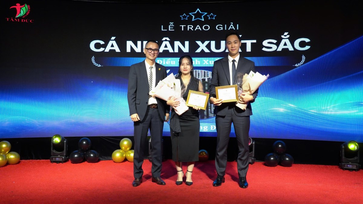 YEAR END PARTY Đại gia đình Tâm Đức – Ấm áp & Tự hào