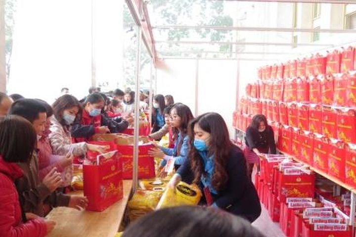 Vận động công nhân viên chức lao động bình chọn Hàng Việt Nam được người tiêu dùng yêu thích