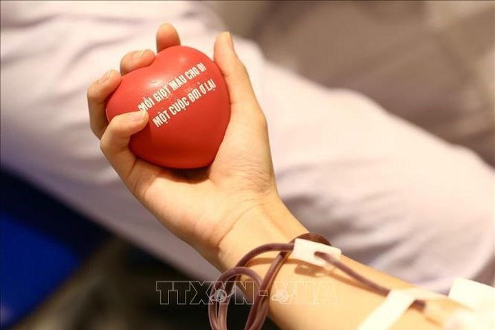 Hải Dương 600 cán bộ, công nhân viên chức, người lao động hiến máu tình nguyện