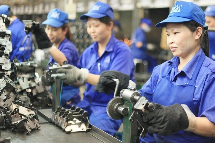 Sửa đổi, bổ sung chế độ nâng bậc lương đối với cán bộ, công chức, viên chức và người lao động