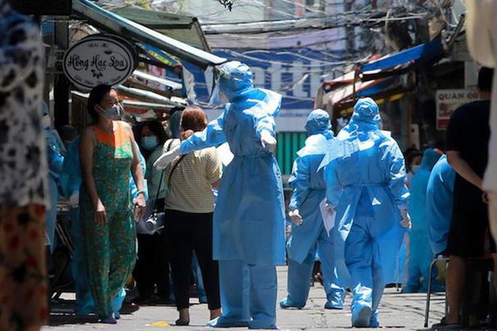 Phân công lại nhiệm vụ phòng, chống dịch của lãnh đạo TP Hồ Chí Minh