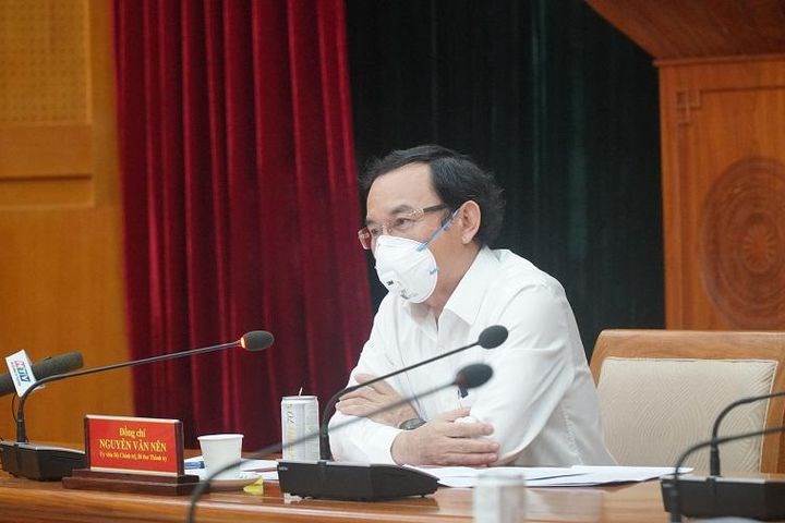 Bí thư TP.HCM Phải đảm bảo kỳ thi tốt nghiệp THPT diễn ra an toàn