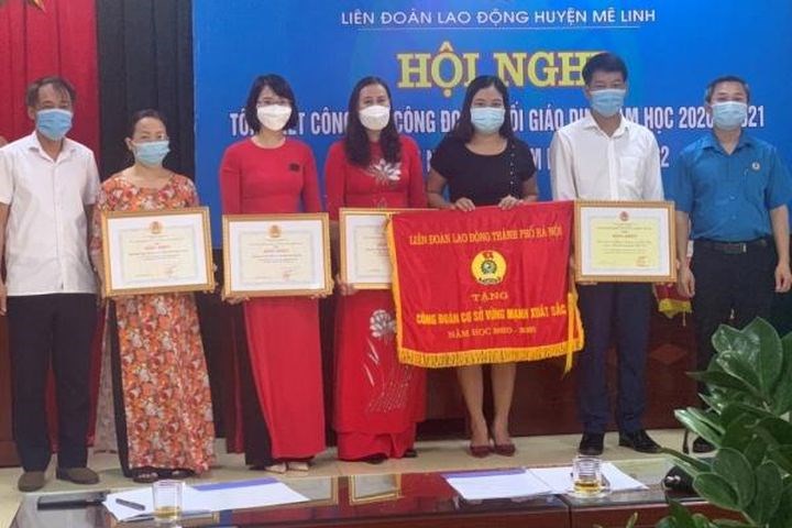 Phát huy hiệu quả công tác tuyên truyền, nâng cao năng lực cho cán bộ giáo viên nhân viên
