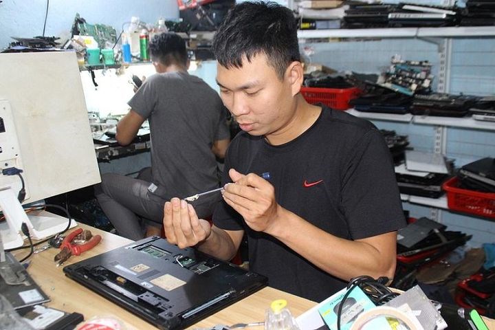 Phao cứu sinh cho người dân từ vùng dịch về quê