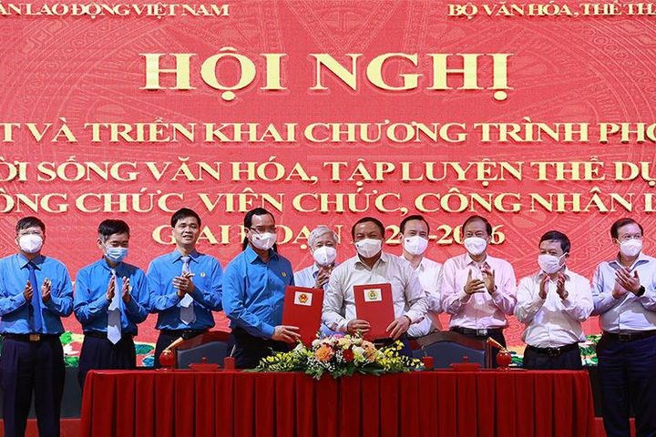 Nâng cao đời sống văn hóa, sức khỏe của người lao động trước dịch bệnh