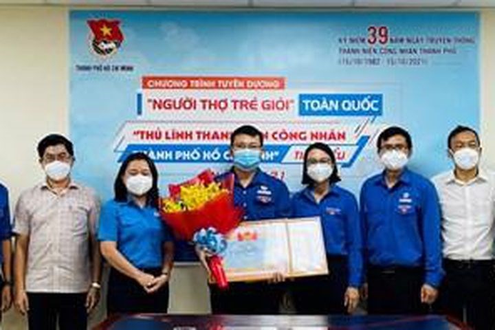 Tuyên dương những người thợ trẻ giỏi và thủ lĩnh thanh niên công nhân tiêu biểu