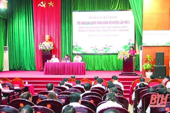 Bài 2 Chăm lo khâu then chốt của nhiệm vụ then chốt