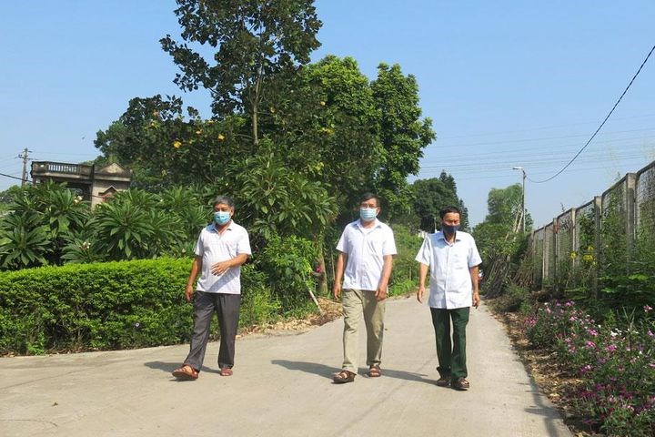 Những bông hoa ngàn việc tốt