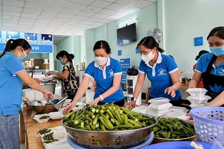 Nhiều hoạt động kỷ niệm 91 năm Ngày thành lập Hội LHPNVN