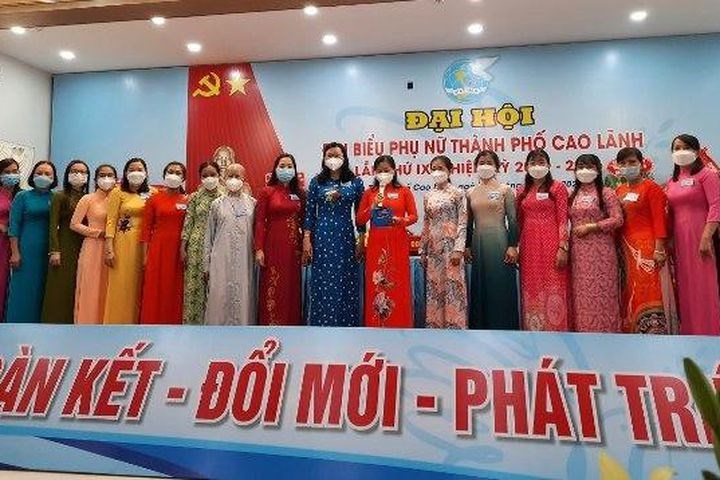 Xây dựng các phong trào thi đua, cuộc vận động, khâu đột phá gắn với nhiệm vụ trọng tâm của Hội