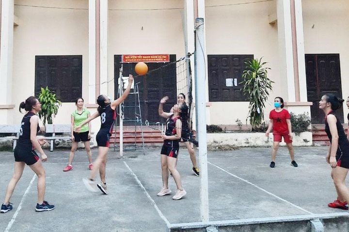 Chào mừng Ngày Phụ nữ Việt Nam 20/10 Vui, khỏe nhờ luyện tập thể thao