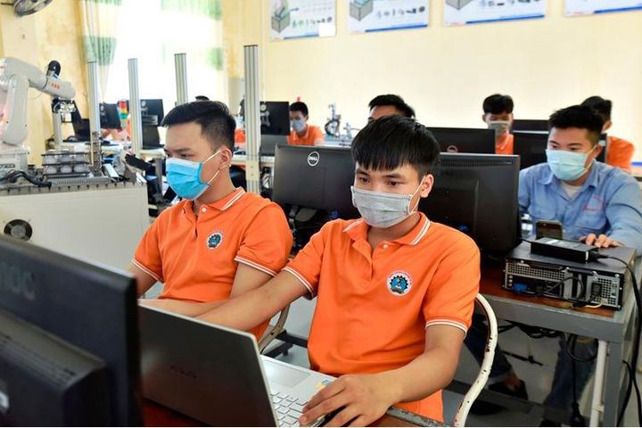 Khoảng trống khuyến nghề ở đất học Hà Tĩnh