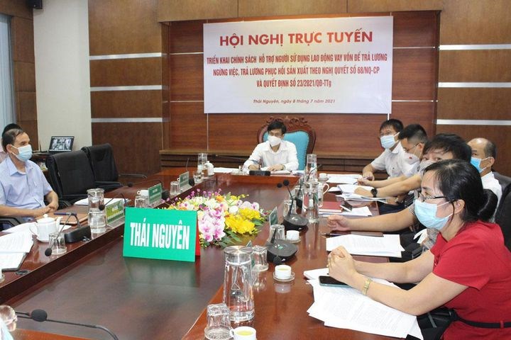 Triển khai chính sách hỗ trợ người lao động và người sử dụng lao động