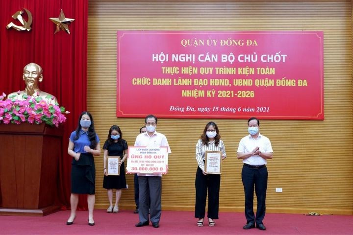 Vượt qua khó khăn đẩy mạnh sản xuất