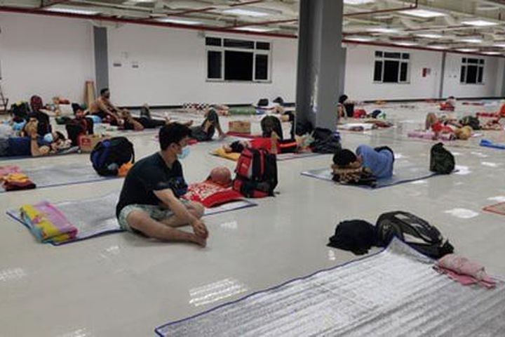 Chỉ được sản xuất khi doanh nghiệp và người lao động thực sự an toàn