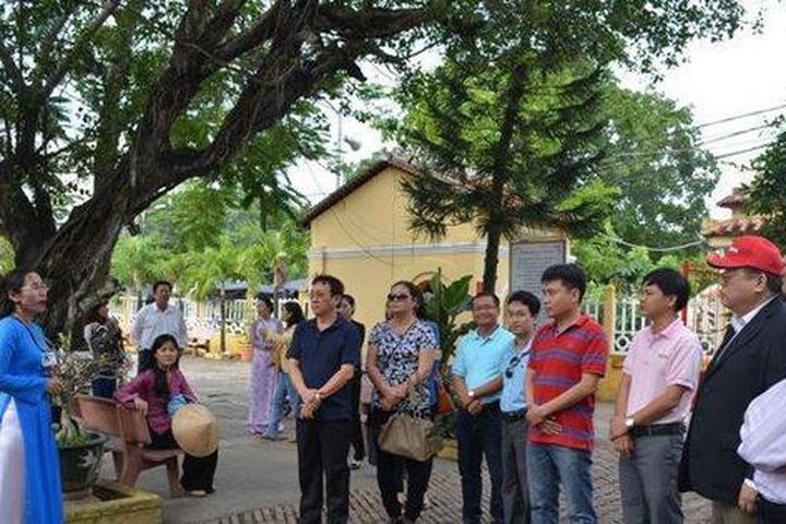 Hướng dẫn viên du lịch làm hợp đồng theo tour có được hỗ trợ theo Nghị quyết 68