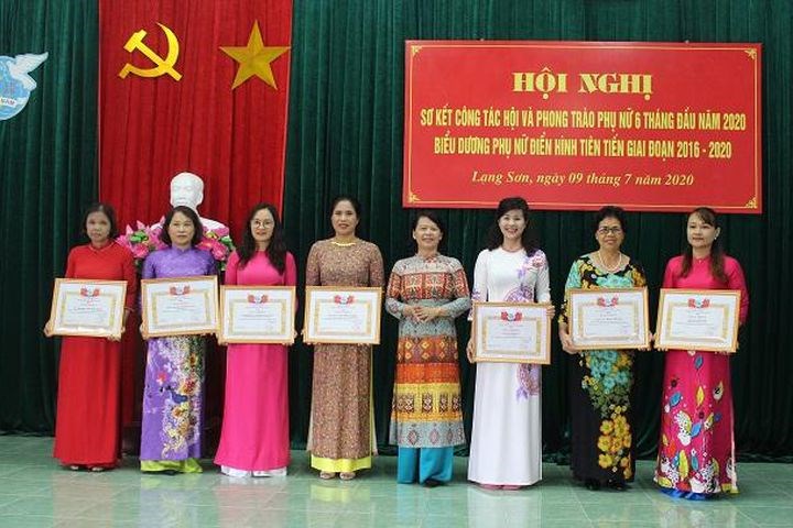 Công tác cán bộ nữ ở Lạng Sơn Kết quả và kinh nghiệm