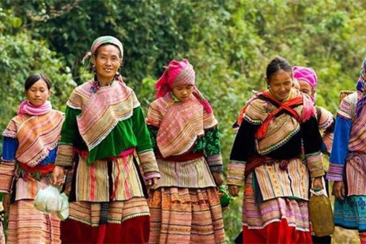 Thu hẹp khoảng cách giới