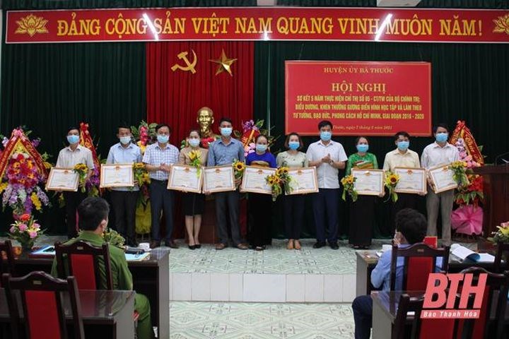 Những bông hoa đẹp ở Bá Thước