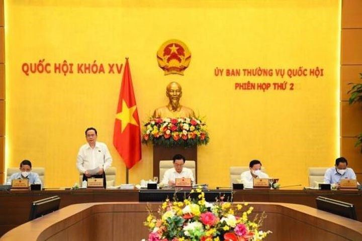 Khi lương không còn cơ chế đặc thù