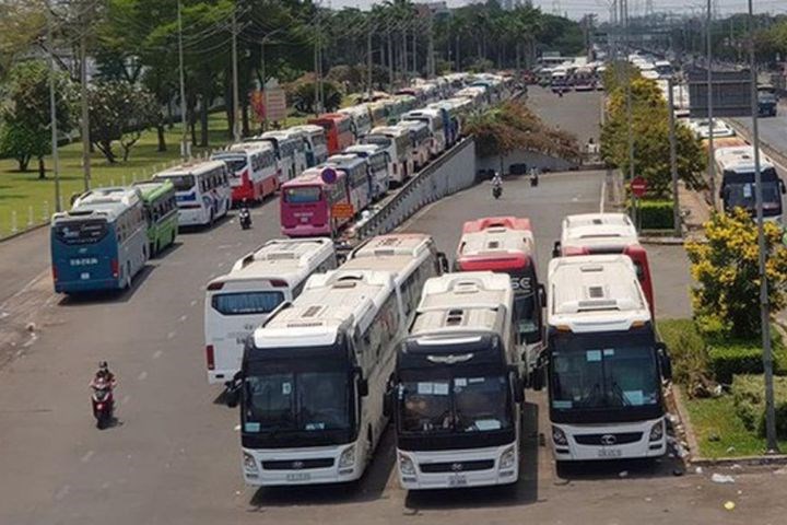 Công nhân Công ty PouYuen vẫn được trả lương những ngày ngưng việc