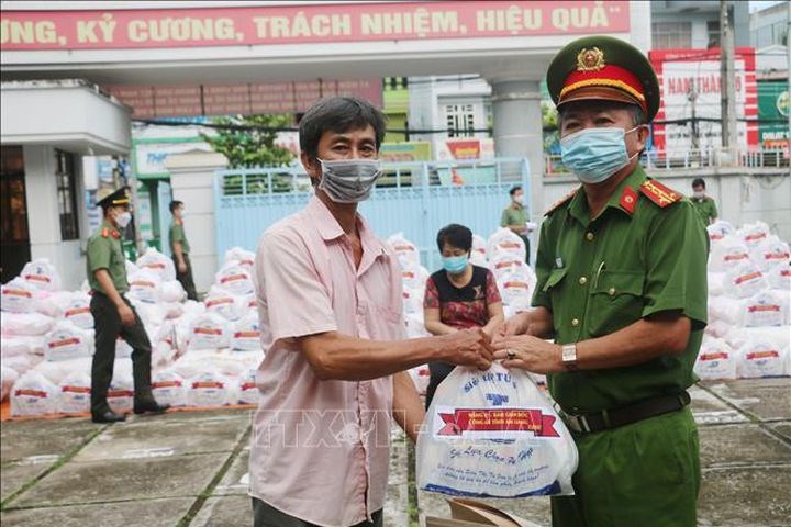 Tạo điều kiện để người hoàn lương vượt qua mặc cảm, tái hòa nhập cộng đồng