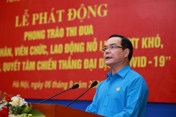 Phát động thi đua vượt khó, sáng tạo và quyết tâm chiến thắng đại dịch