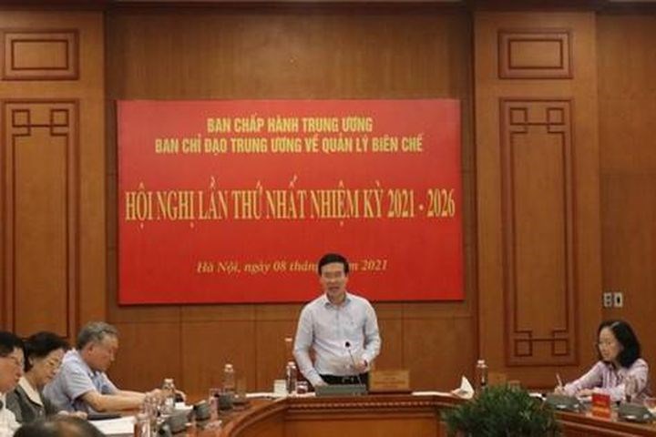 Chuẩn bị để quyết định tổng biên chế trong thời gian tới