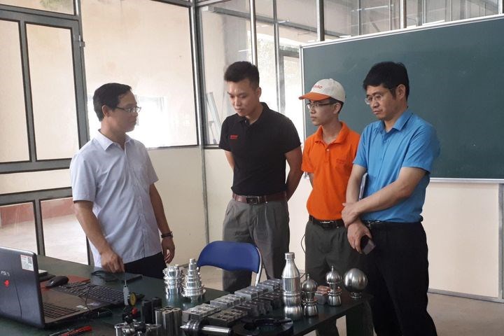 Tư vấn, hướng nghiệp cho học sinh, sinh viên để ra trường là có việc làm