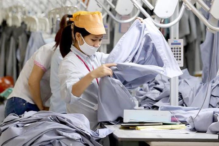 Xem xét điều chỉnh tăng giờ làm thêm, không quá 300 giờ/năm