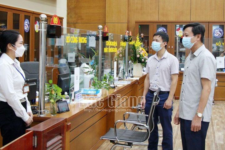 Bắc Giang Biểu dương 7 cơ quan có tỷ lệ giải quyết hồ sơ TTHC trước hạn cao