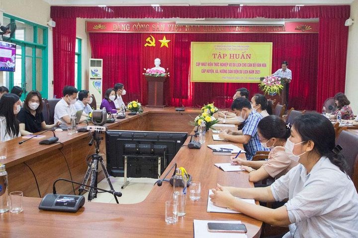 200 người được cập nhật kiến thức du lịch